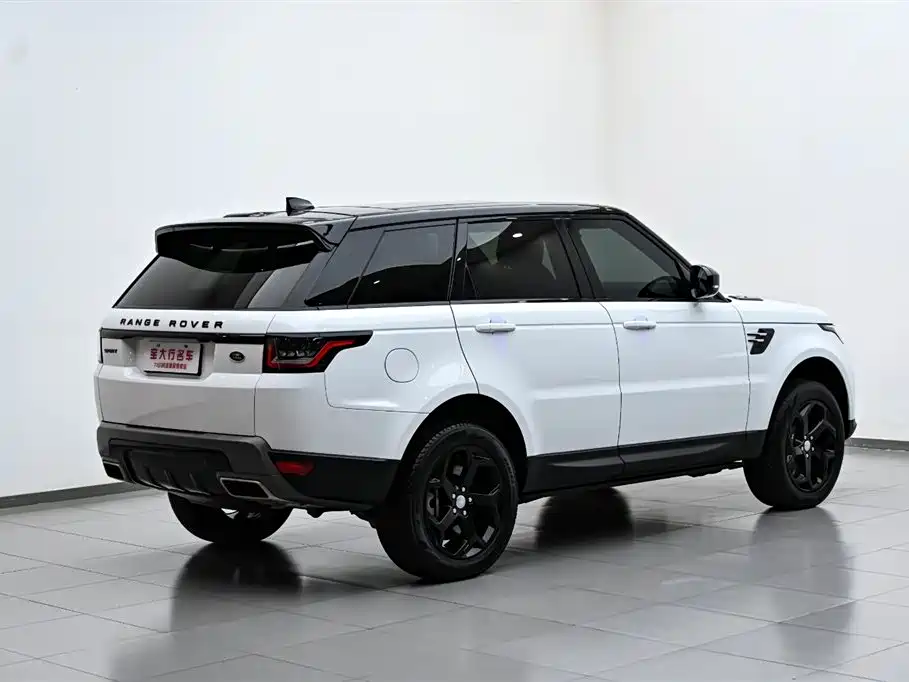 Land Rover Range Rover Sport Sport 2022 P400e SE