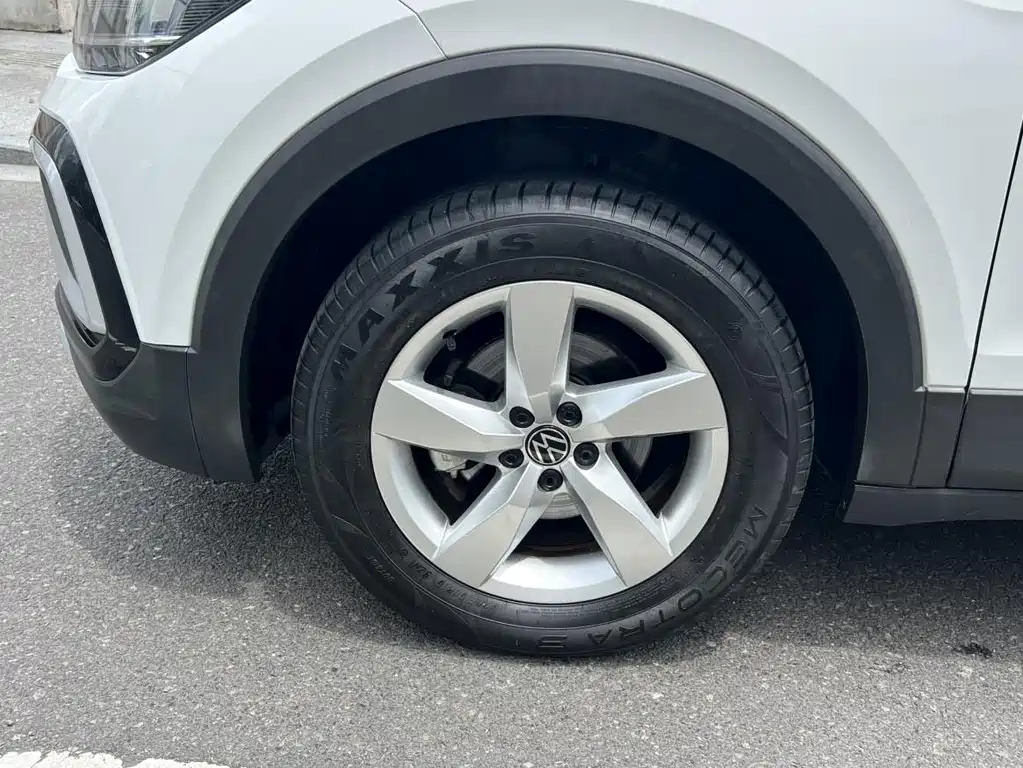 Volkswagen T-Cross — миниатюра 13