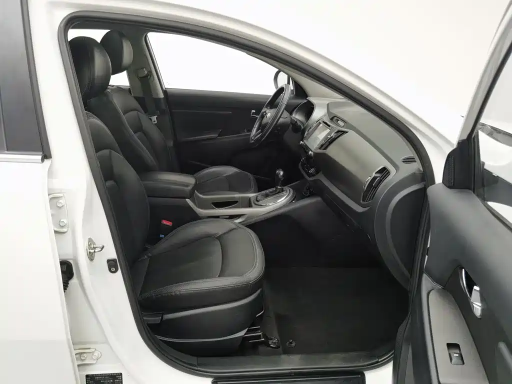 Kia Sportage — миниатюра 23
