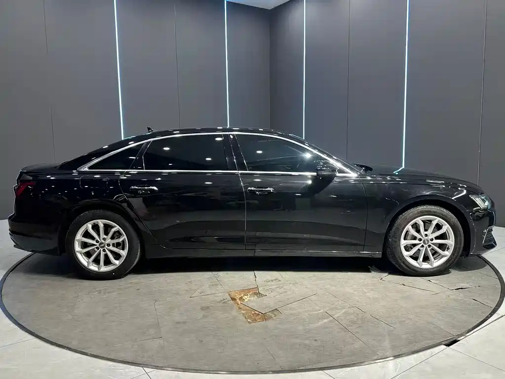 Audi A6L — миниатюра 5