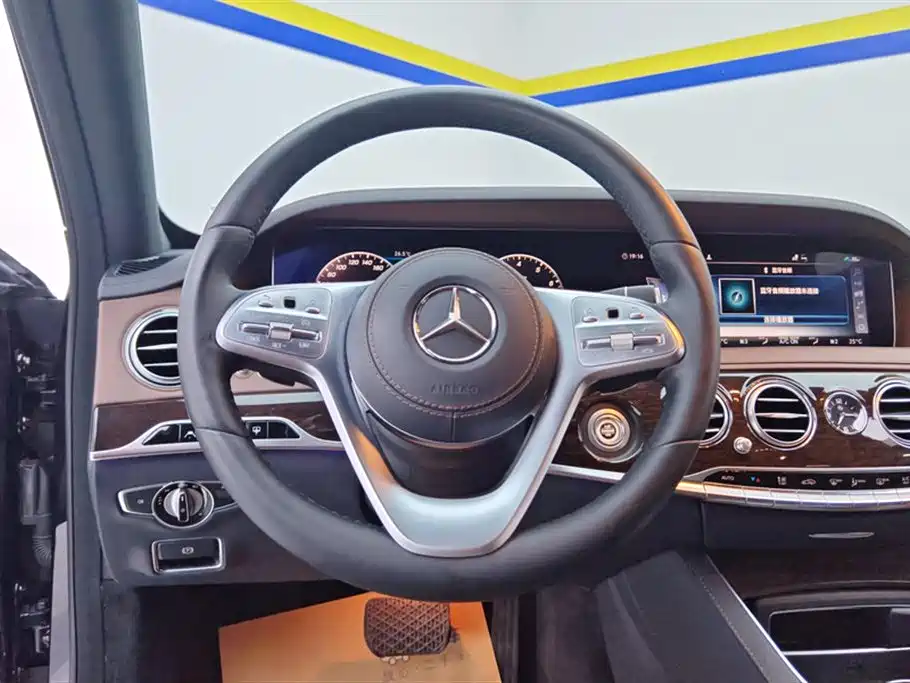 MERCEDES-BENZ S CLASS