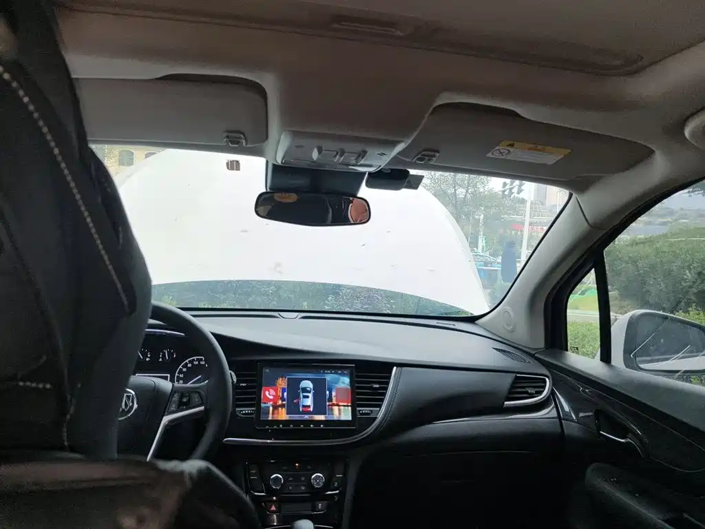 Buick Encore — миниатюра 14