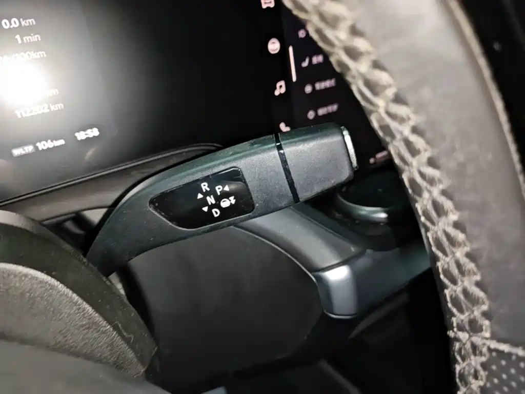 XPeng P7 — миниатюра 14