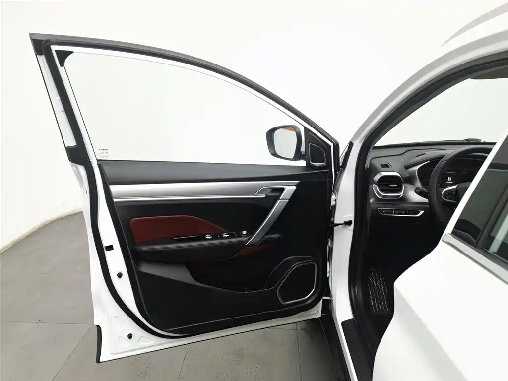 GEELY AUTOMOBILE BINYUE