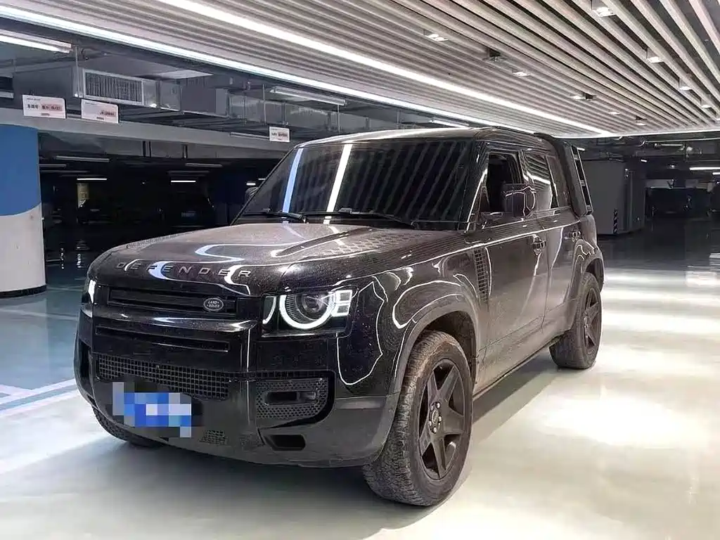 Land Rover Defender 2021