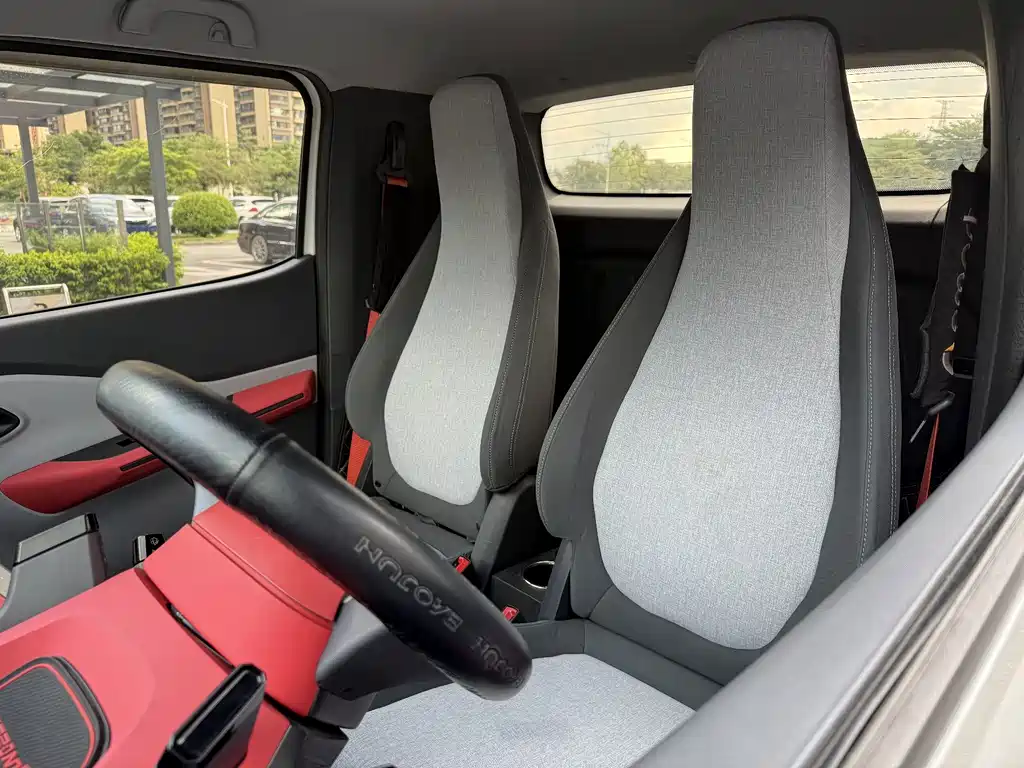 Baojun E200 — миниатюра 10