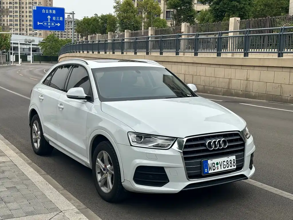 Audi Q3 2017 30 TFSI Fashion