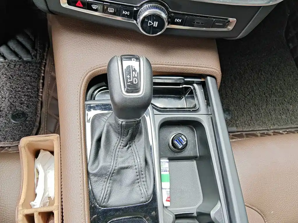 Volvo S90 — миниатюра 15