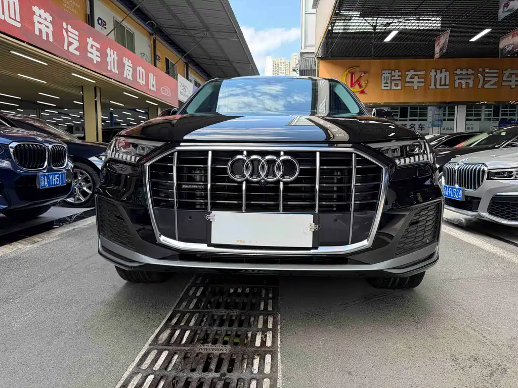 Audi Q7 — миниатюра 2