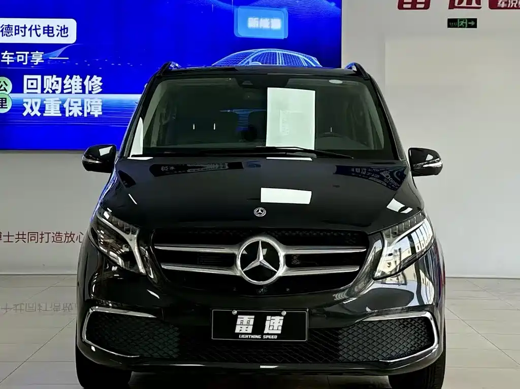 MERCEDES-BENZ V CLASS