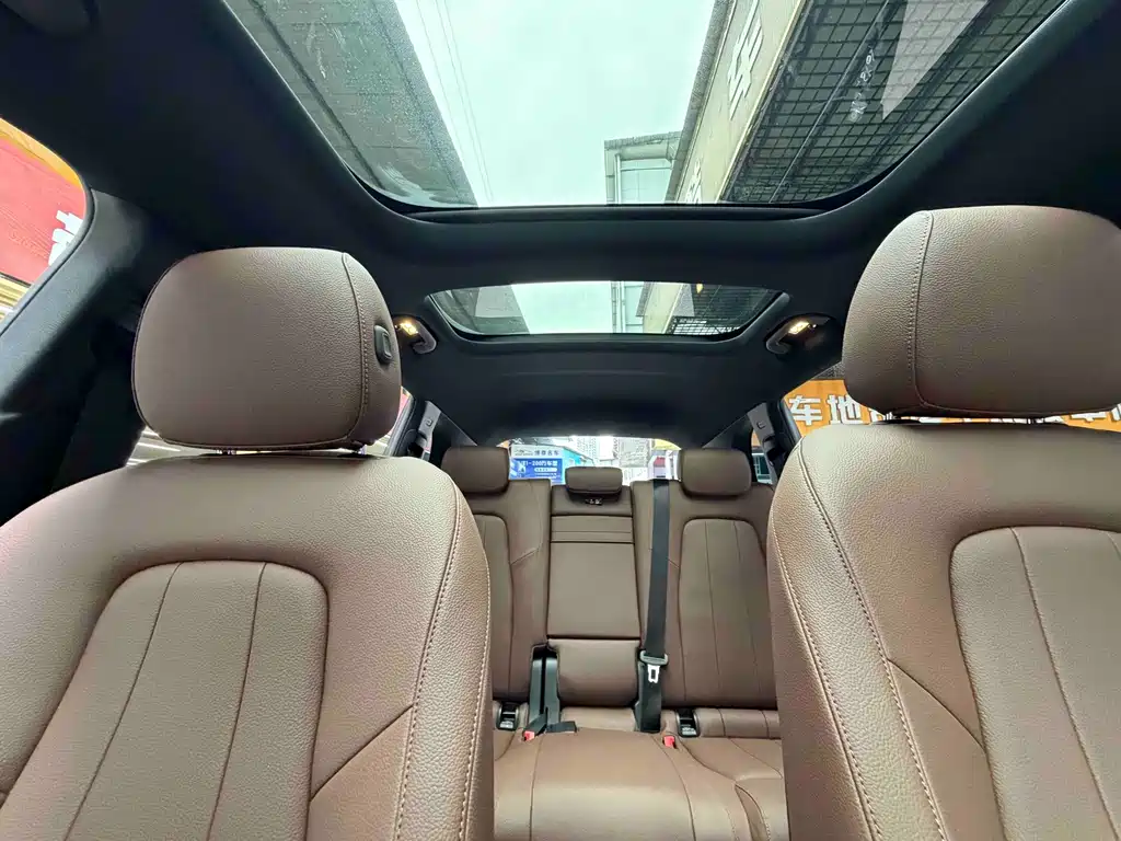 Mercedes-Benz GLB — миниатюра 20