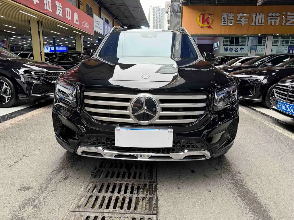 Mercedes-Benz GLB — миниатюра 2