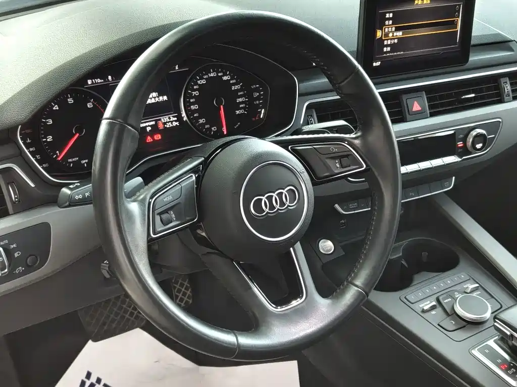 Audi A4L — миниатюра 8