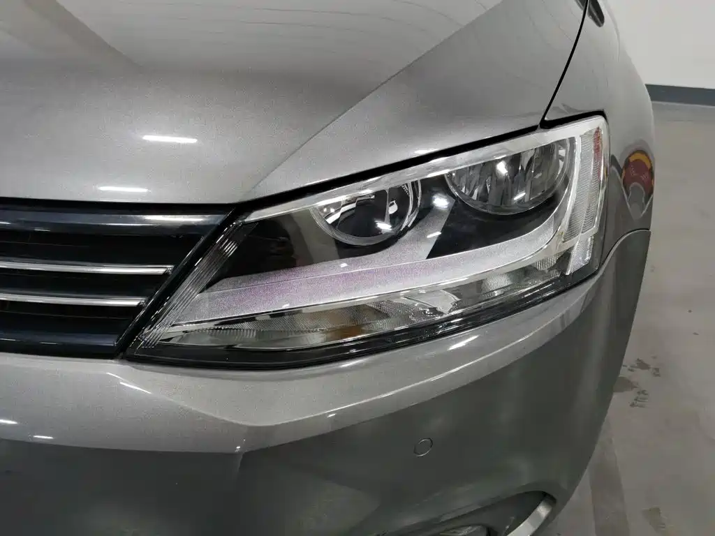 Volkswagen Sagitar — миниатюра 7