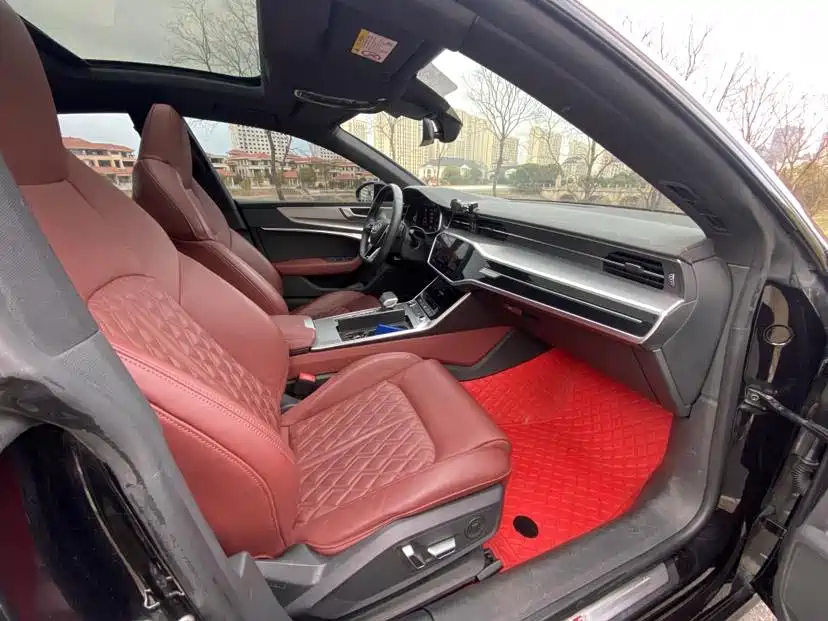 Audi A7L — миниатюра 12