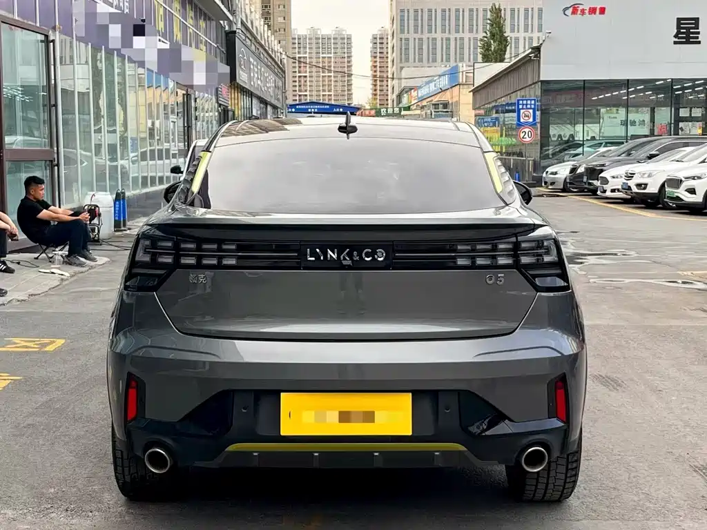 Lynk & Co 05 — миниатюра 8
