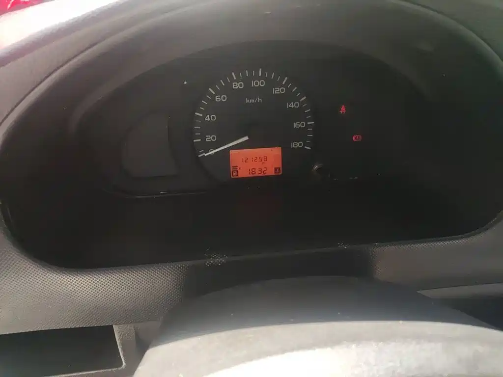 Wuling Rongguang — миниатюра 12