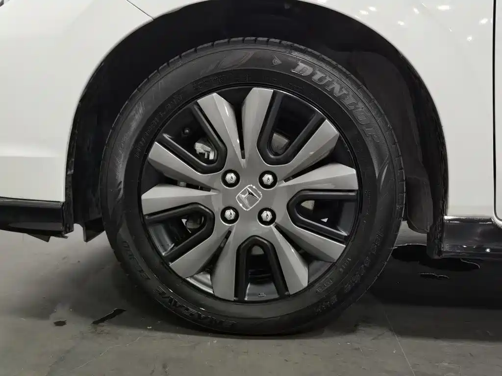 Honda Fit — миниатюра 17