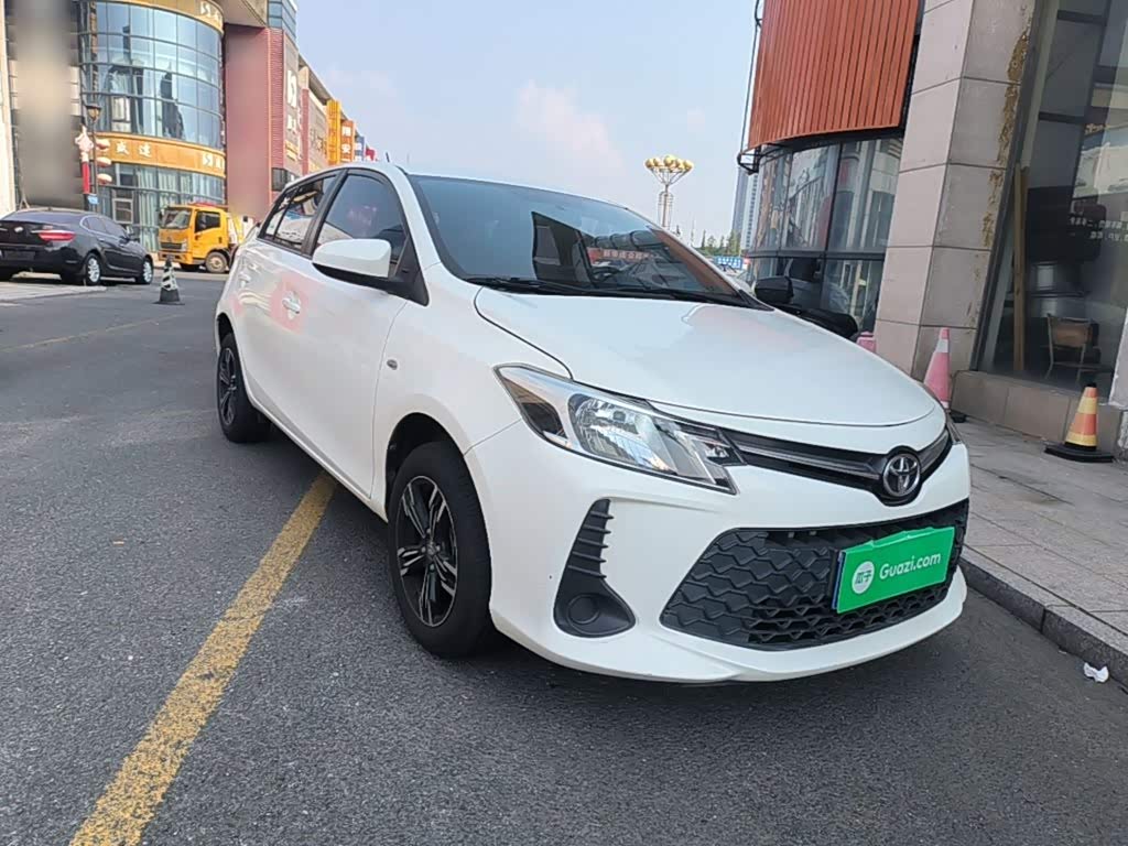 Toyota Vios FS 1.5 л 2021 г. Белый, пробег 20900 км