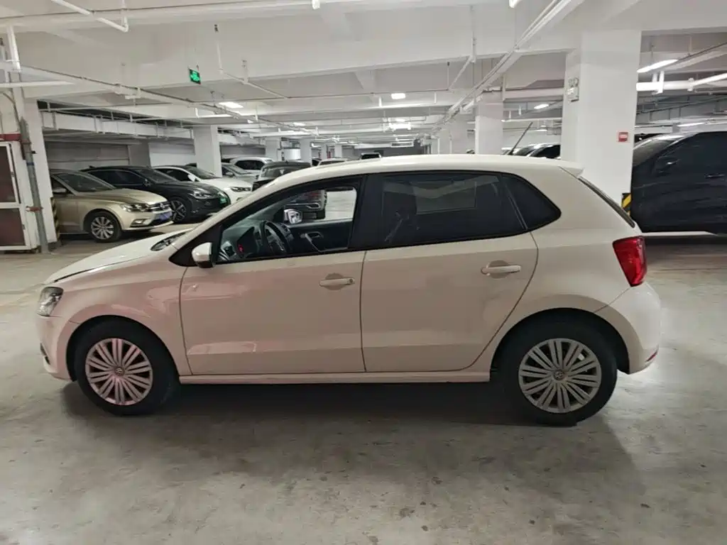 Volkswagen Polo — миниатюра 4