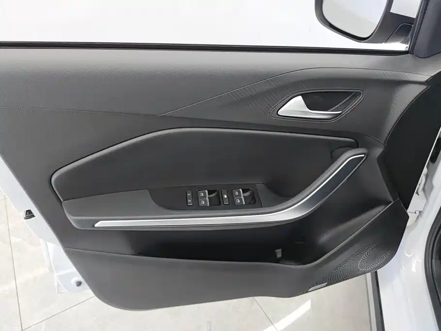 Chery Tiggo 3x — миниатюра 7