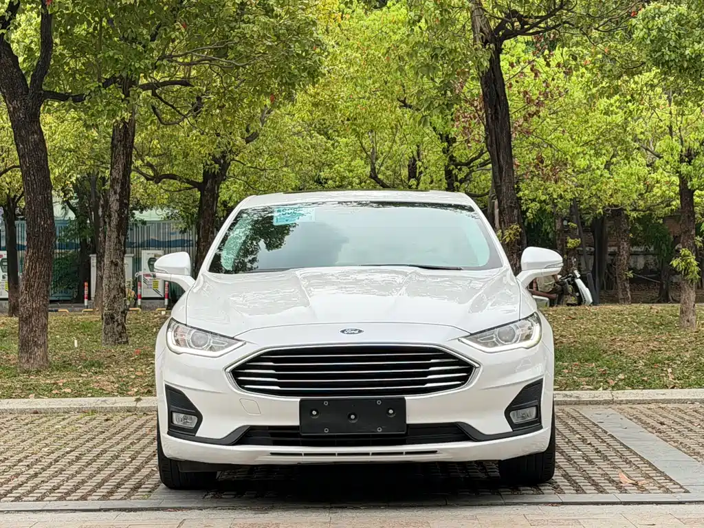 Ford Mondeo 2020 EcoBoost 180 Luxury