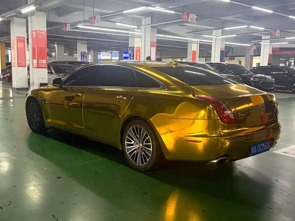 Jaguar XJ — миниатюра 6