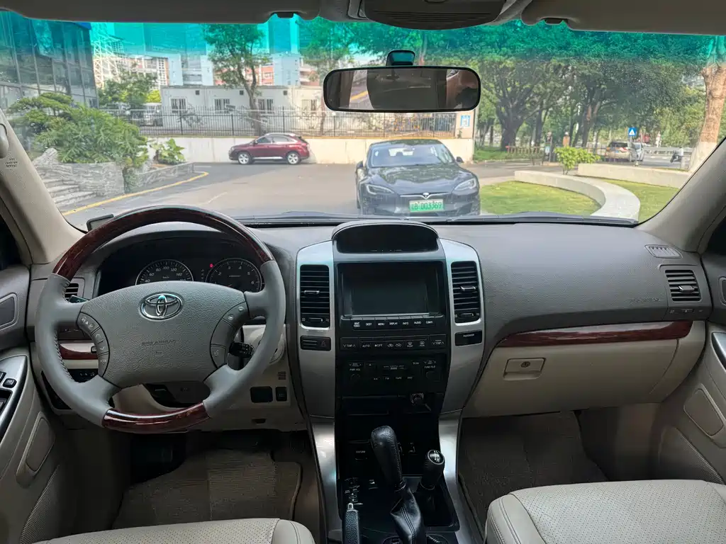 Toyota Land Cruiser Prado 2006 4.0L AT VX NAVI