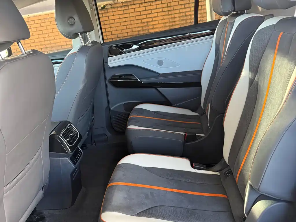 Volkswagen ID.6 Crozz — миниатюра 9