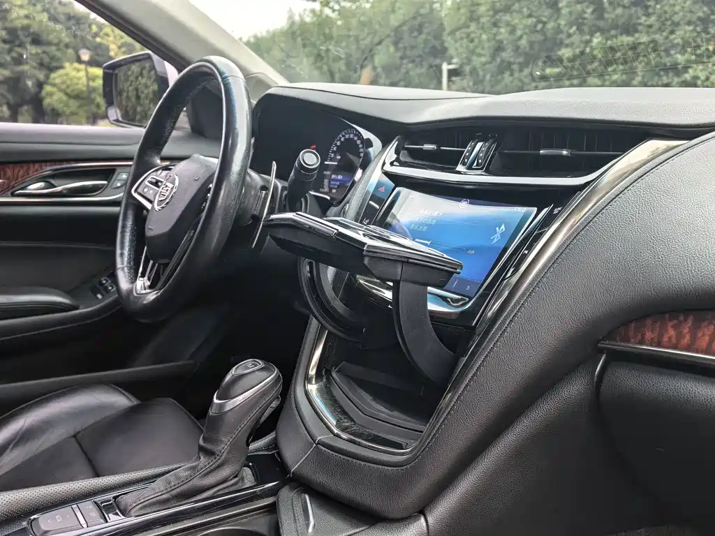 Cadillac CTS — миниатюра 15