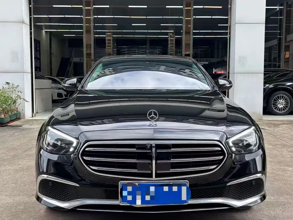 Mercedes-Benz E-Class E 2023 E 300 L Luxury