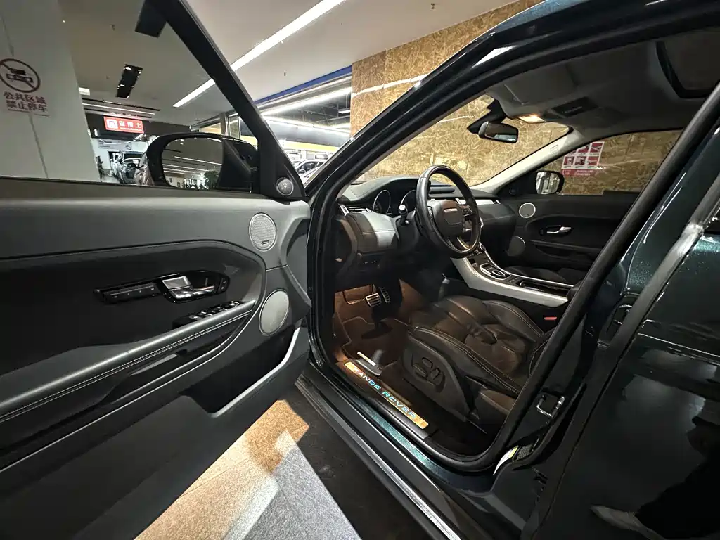 Land Rover Evoque (Import) — миниатюра 14