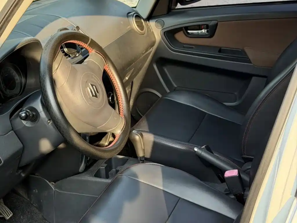 Suzuki SX4 — миниатюра 2