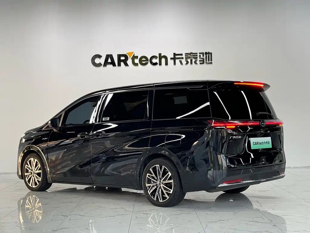 GAC Motor Trumpchi E8 PHEV — миниатюра 3