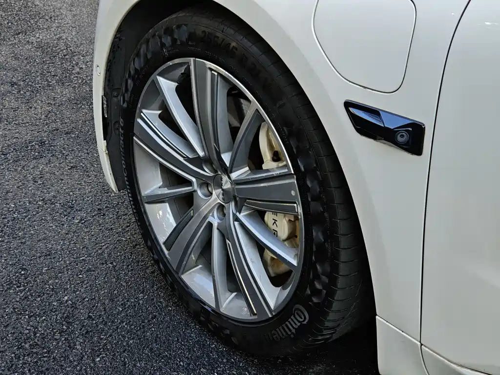 ZEEKR EXTREME KRYPTON 001