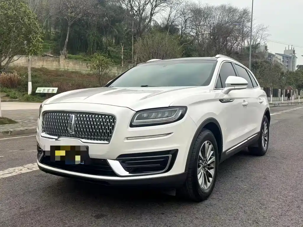 Lincoln Nautilus (Import)