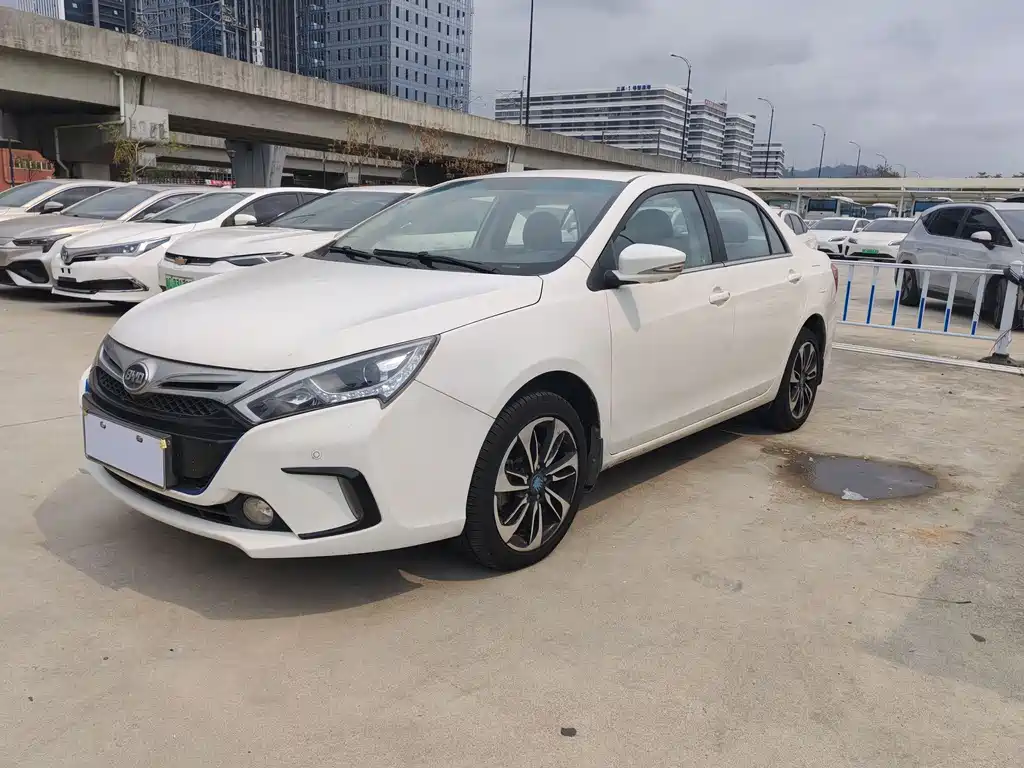 Byd Qin NEV 2017