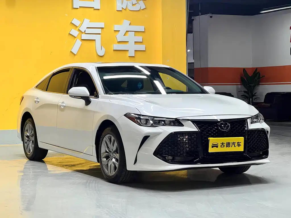 Toyota Avalon 2019 2.0L VI