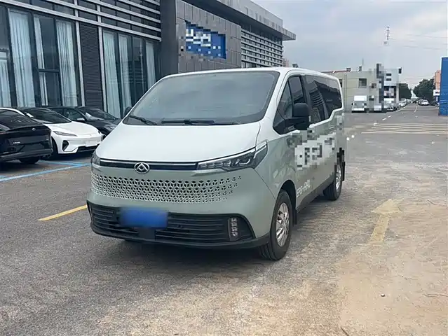 SAIC MAXUS XINTU V70
