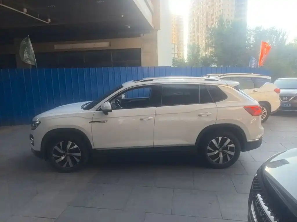 Volkswagen Tayron — миниатюра 4