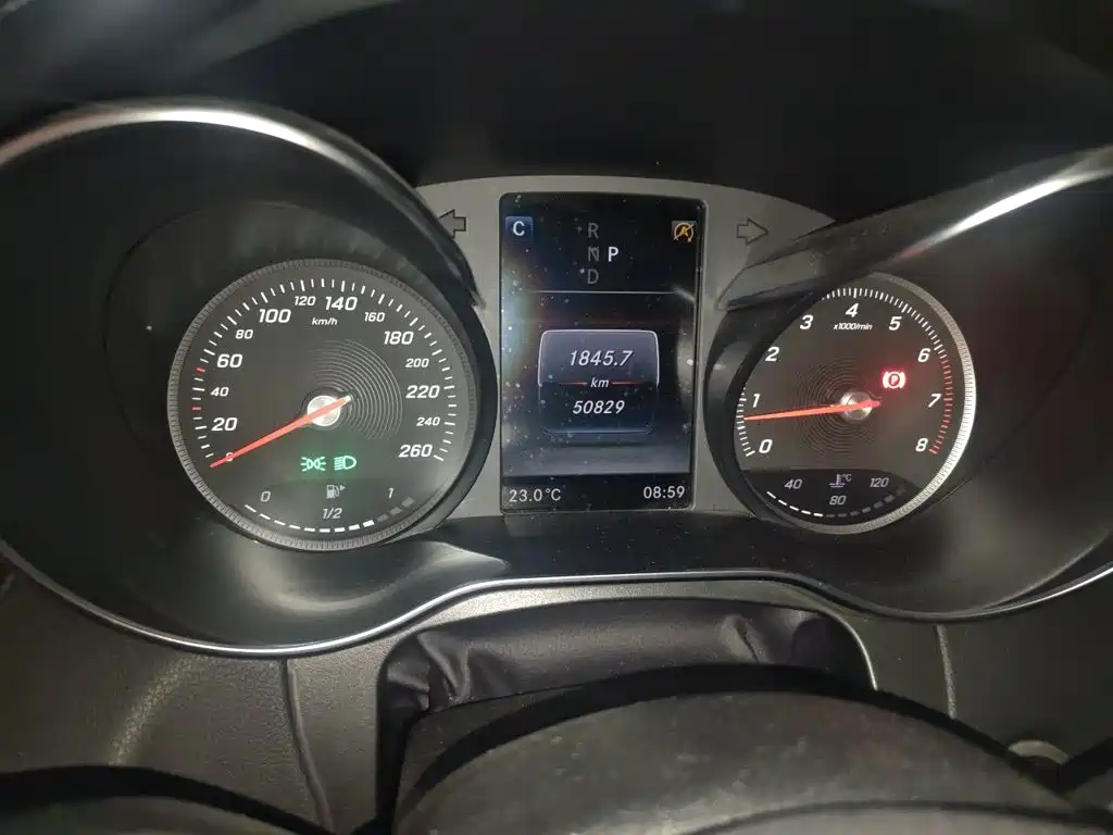 Mercedes-Benz GLC — миниатюра 13