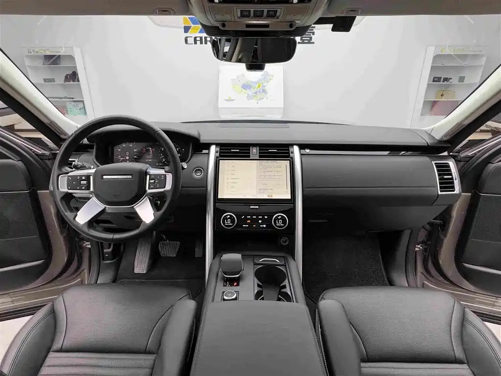 Land Rover Discovery 2024 360PS S