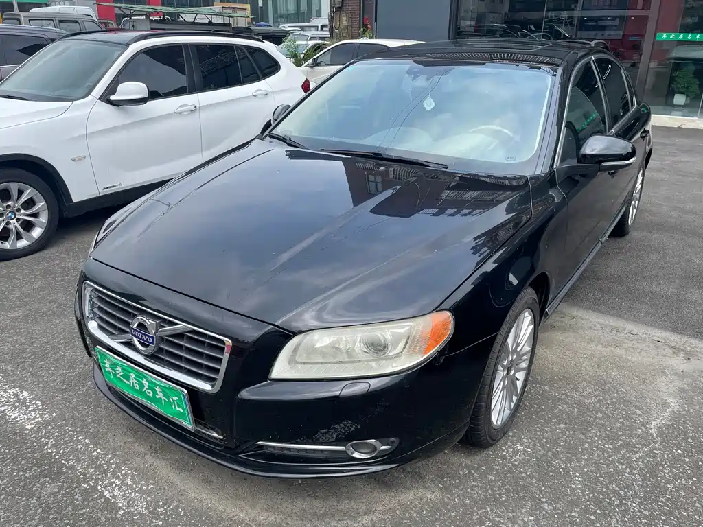 Volvo S80L