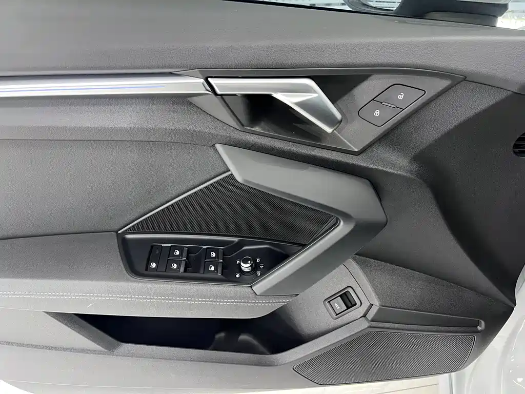 Audi A3 2023 A3L Limousine 35 TFSI Luxury Sport