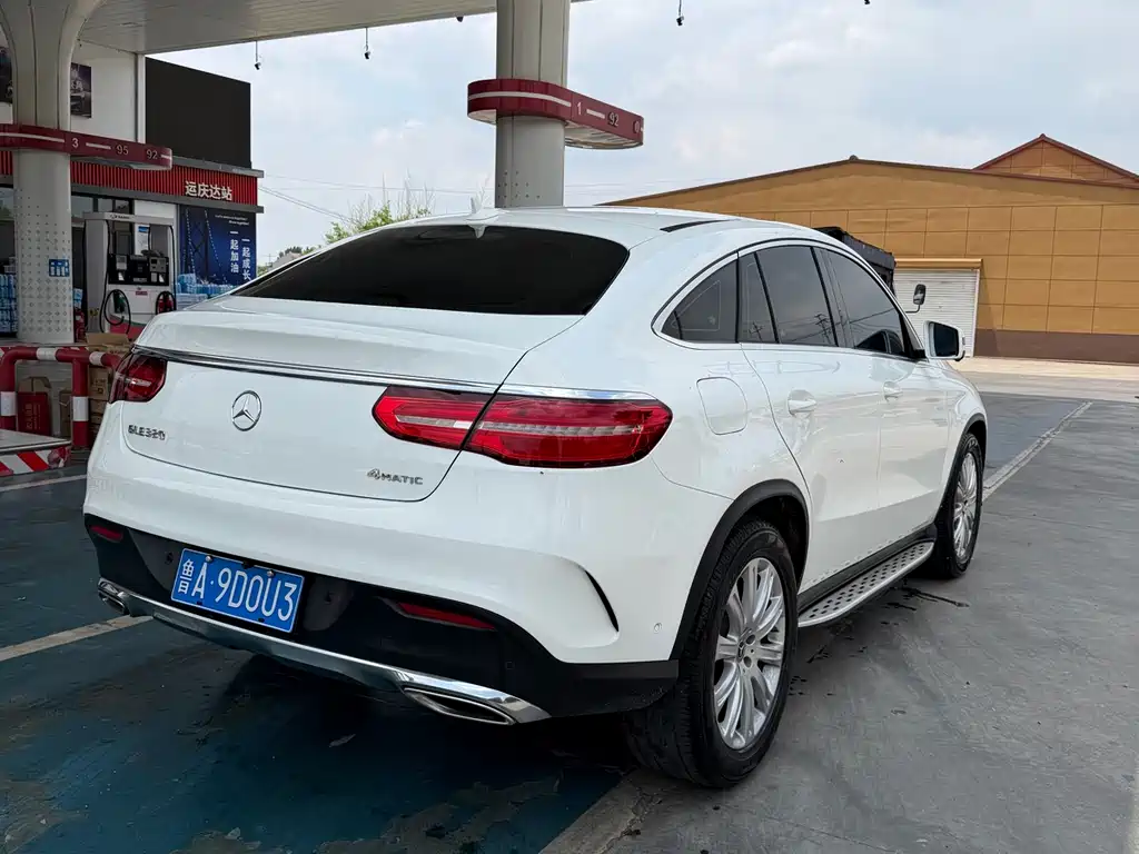 Mercedes-Benz GLE 2017 GLE 320 4MATIC SUV