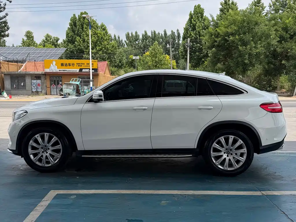 Mercedes-Benz GLE 2017 GLE 320 4MATIC SUV