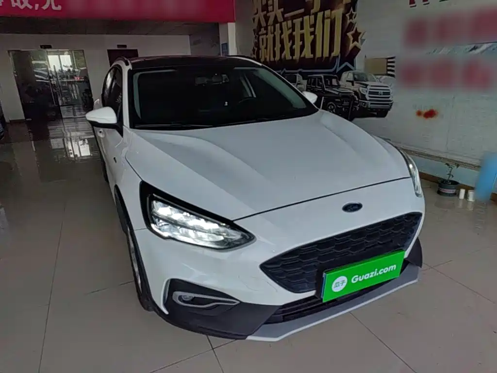 Ford Focus Active — миниатюра 4
