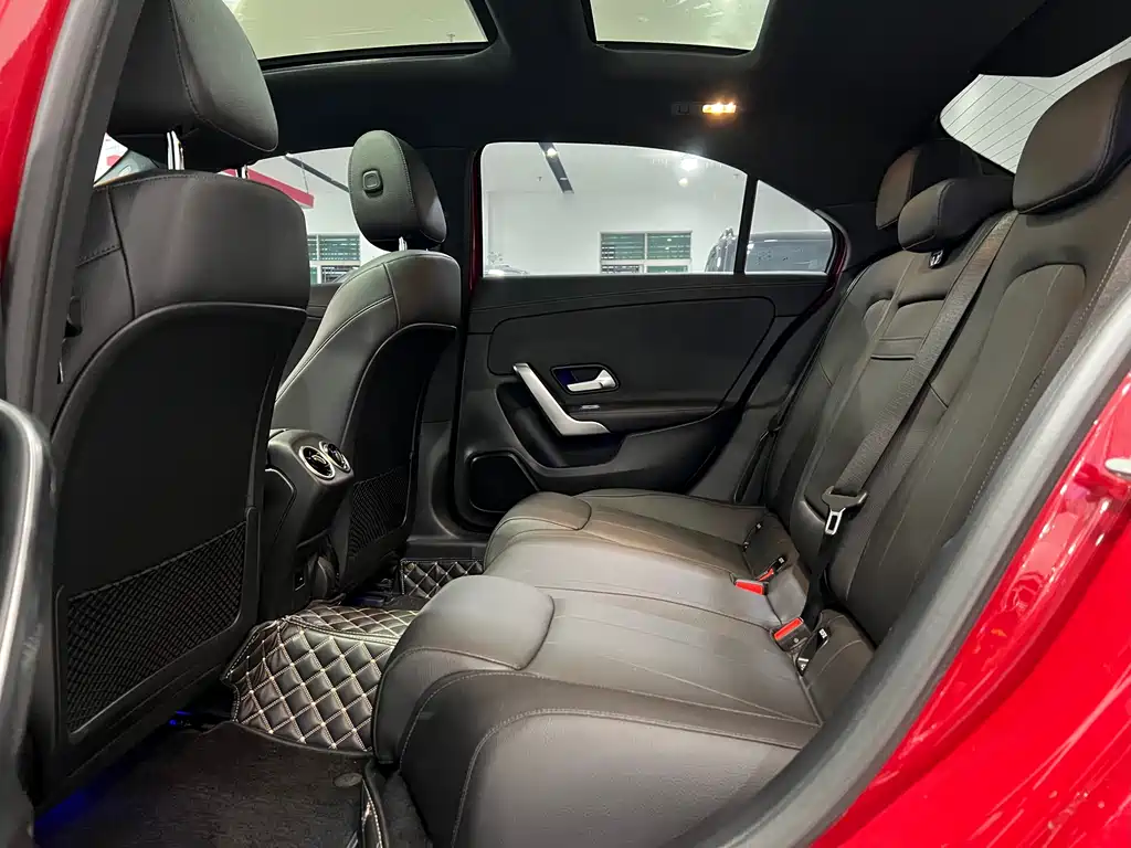 MERCEDES-BENZ A CLASS