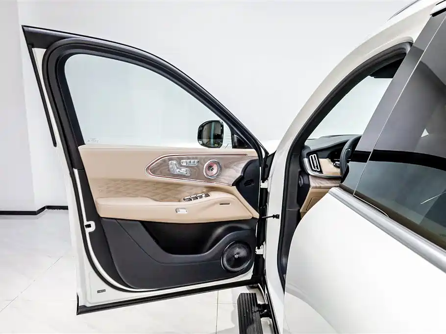 Zeekr 8X 2026 Ultra 70kWh