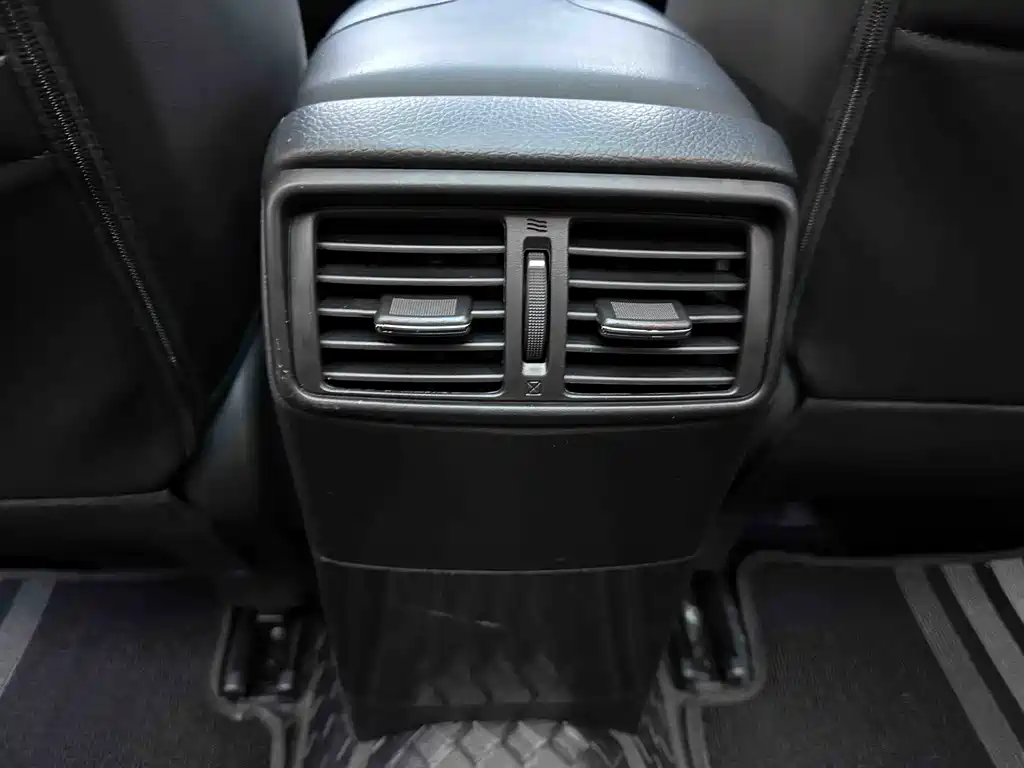 Nissan X-Trail — миниатюра 17